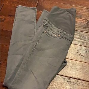 Size 6 Gray Maternity Jeans, Never Worn
